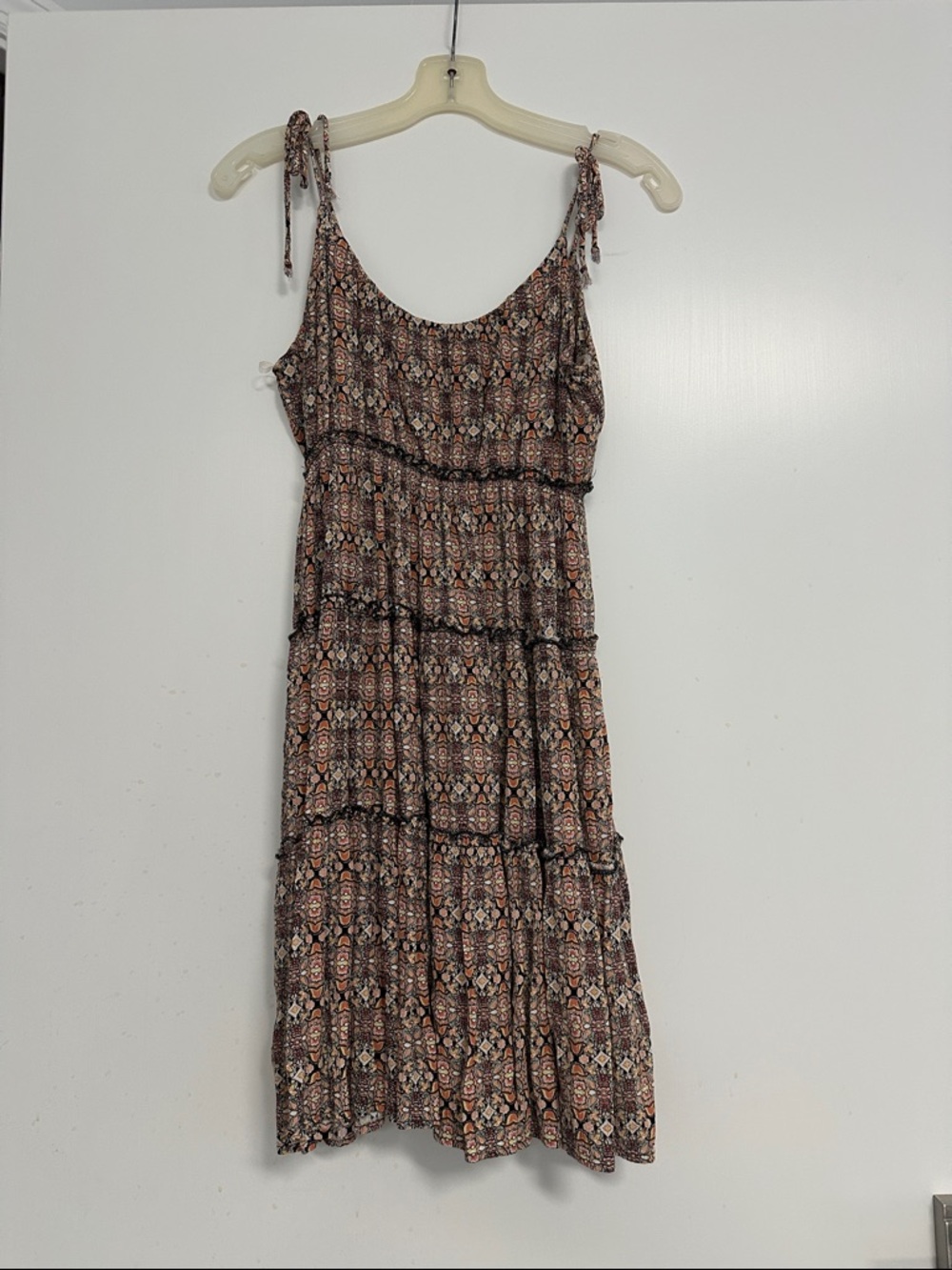 Luna Chix Sleeveless Tiered Tie-Shoulder Dress Size Small